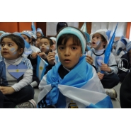 Los más pequeños celebraron el DIA DE LA BANDERA